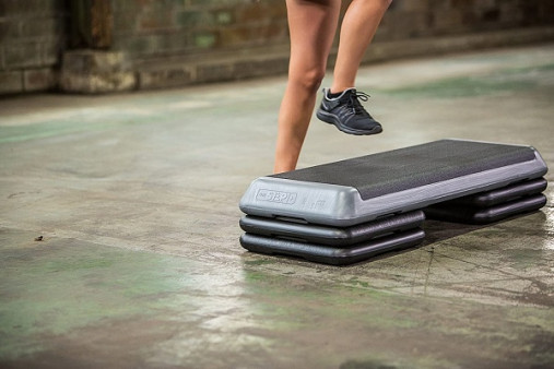 Степ-платформа THE STEP Original (красный) Степ-платформа THE STEP Original (красный)