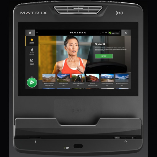 Беговая дорожка Matrix Performance. Консоль Touch Беговая дорожка Matrix Performance. Консоль Touch